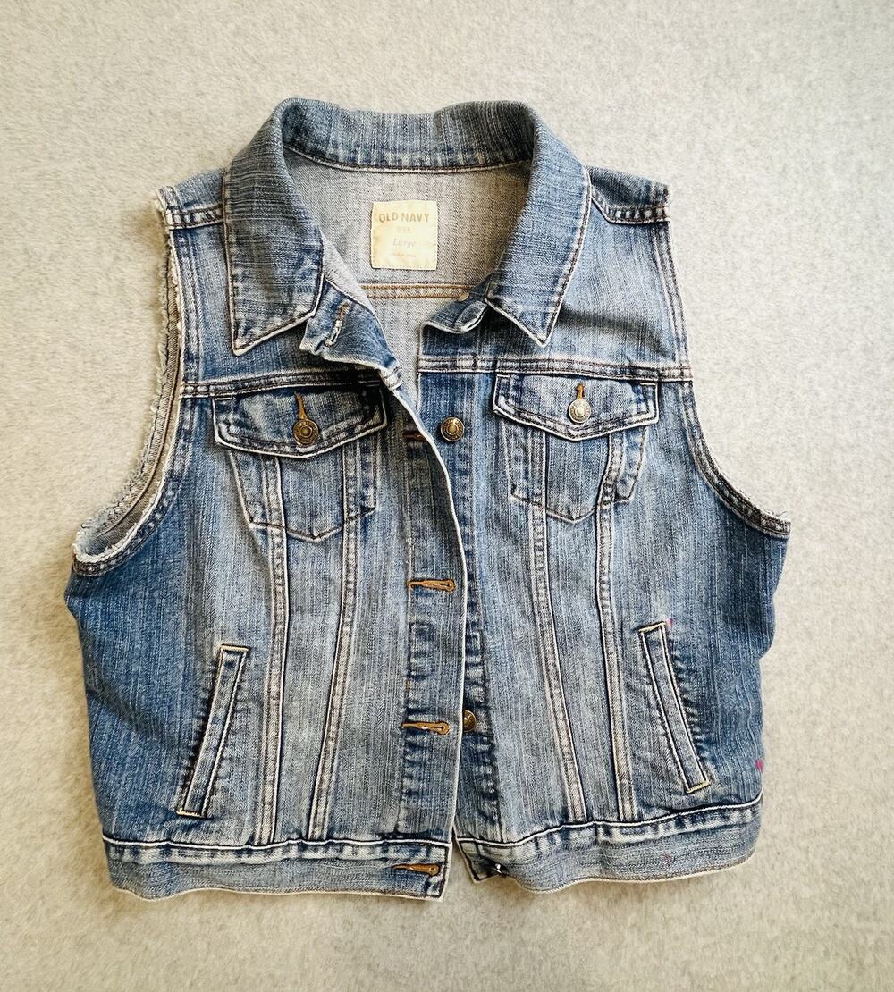 Old Navy Denim Vest L/G Gray Distressed Sleeveless Vintage Look